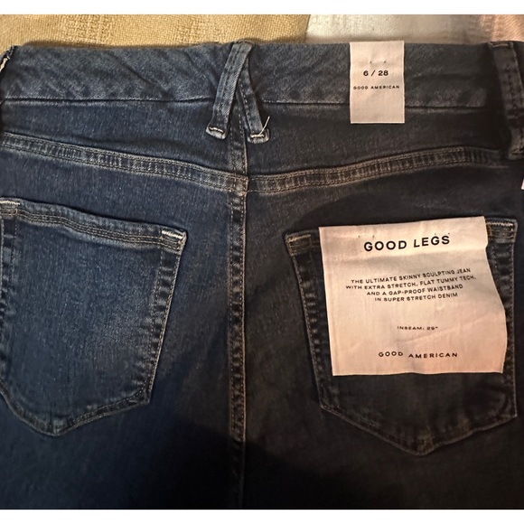 Good American Good Legs High-Rise Skinny Jeans - Picture 8 of 8